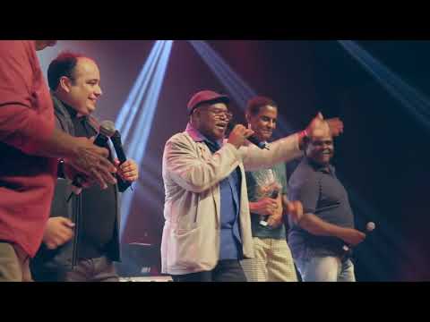 Padre Omar e Fundo de Quintal - A Amizade