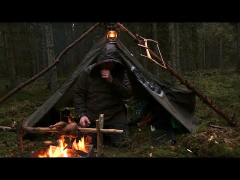 Caught in a Storm - 4 days solo bushcraft, camping in heavy rain, portable wood stove, canvas tent