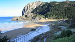 preview picture of video 'Playas de Bizkaia - Laga'