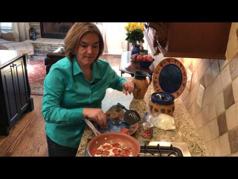 download lagu mp3 mp4 Keto Skillet Pizza Pepperoni, download lagu Keto Skillet Pizza Pepperoni gratis, unduh video klip Keto Skillet Pizza Pepperoni