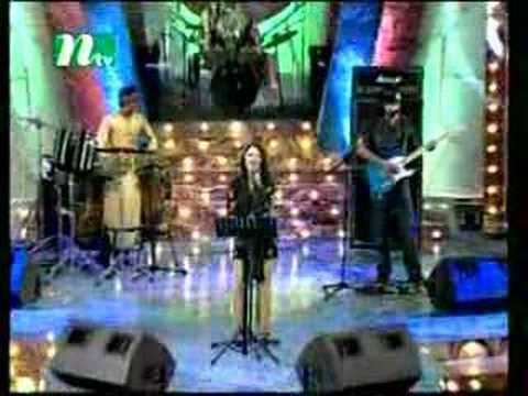 Closeup1 2006 [Boishakh.com] Emon Porichoy - Ronty