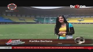 Download lagu Kartika Berliana cantik casual mini dress mp3
