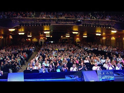 “PURE YANNI” In Residence On Broadway - Lunt-Fontanne Theatre 6-1-19 - LIVE