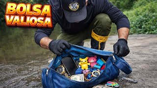 Este homem encontrou uma bolsa no fundo do rio e  não  acreditou no que tinha dentro 