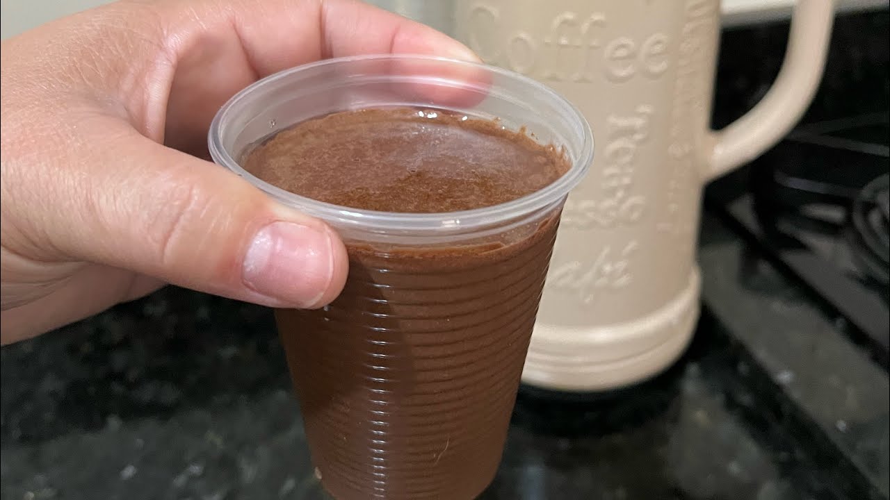 CHOCOLATE QUENTE PARA VENDER POR 4 REAIS OU TOMAR EM CASA NESSE FRIO