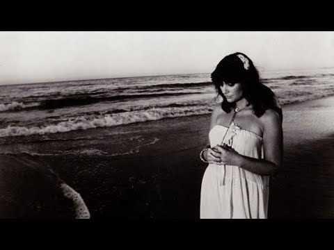 Linda Ronstadt - Feels Like Home (Lyrics)  [HD]