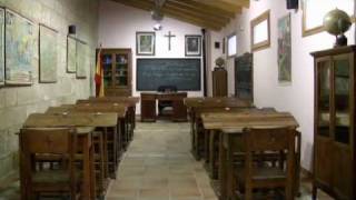 preview picture of video 'Museo de la Escuela de Alcorisa (Teruel)'