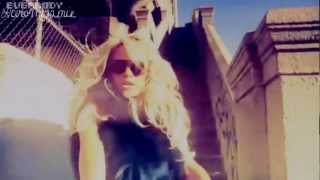 Lauren Bennett | Love Gun ♥