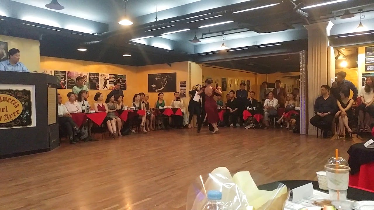 Video thumbnail for Fernanda Grosso & Alejandro Ferreyra - Pa que seguir (Calo) 2017