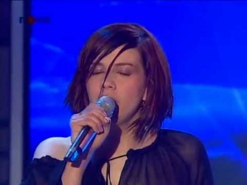 CZSuperstar - Aneta Langerova 06-06-04 - Take My Breath Away (Topgun) HQ