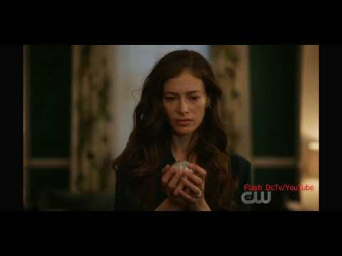 Mirror Master gets ready for her plan Scene - Flash 6x15