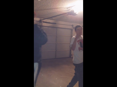 Yung L x Chris O - Findi Hold My Strap Up