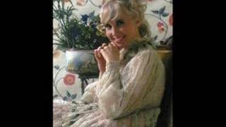 TAMMY WYNETTE- FUN