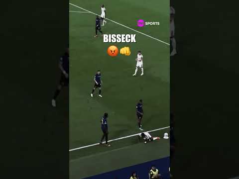 VINI JR PAROU NA “PAREDE” E O CUCURELLA LEVOU NA NUCA! O BISSECK NÃO TAVA PRA BRINCADEIRA #shorts
