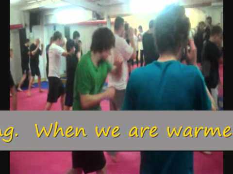 What happens in an MMA core class at the Rising Crane Centre?