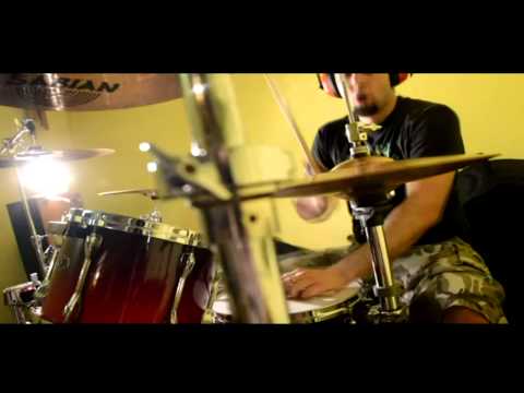 Jesenszky Milán - Clash Over Gun ( MC COLUMBO Drum Cover 2014 )