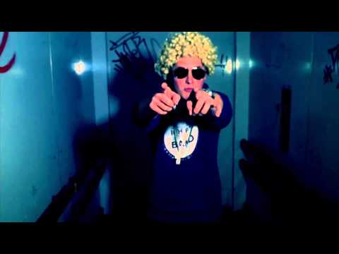 Klaus Bukkake vs. EstA - VBT 2012 - Finale - RR (feat. Jenny, Baum, Maulwurf & Tamo-Flage).mp4