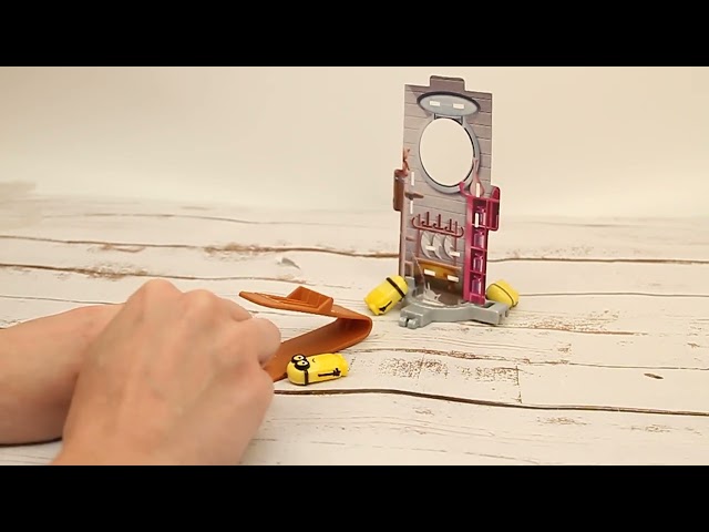 Игровой набор Minions Миньоны и катапульта 4фигурки - видео