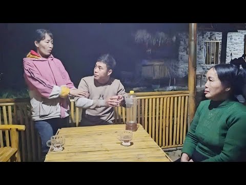 The girl met Nam's mother and hoped she would approve of her relationship with Nam.