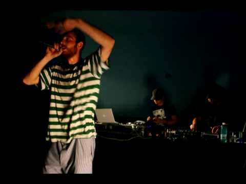 Zuza Boys & Bean - Over the Border