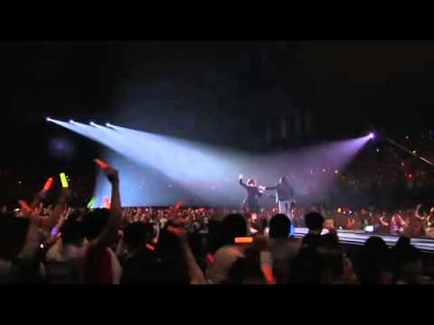 - Alstroemeria Records Bad Apple!! feat.nomico