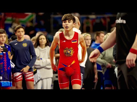 U15 Sargis Zaqaryan (ARM) vs Sebastian Tkaczyk (SWE) 48kg. Greco-roman boys youth wrestling.