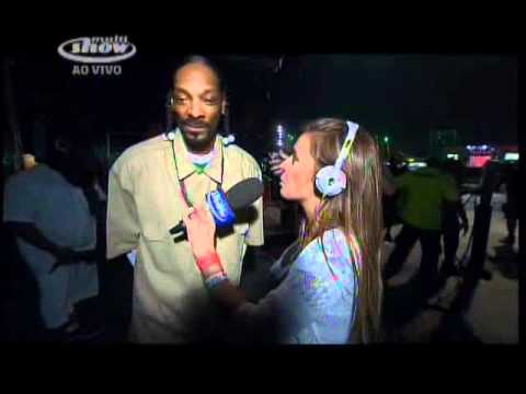 Snoop Dogg Dancing Samba + Interview  @ SWU Music + Arts Festival 2011