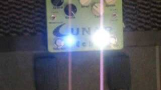 Video thumbnail for DMB Pedals - Lunar Echo - Analog Delay / Noise Box by Arafúra