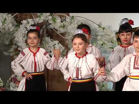 GRUPUL ” BOBOCEII CUDALBIULUI” -  DANS HORA MARE