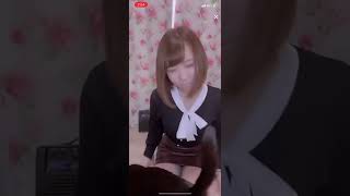 美人なお姉さんと猫