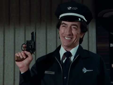 Airplane II: The Sequel (1982, Fullscreen Opening)