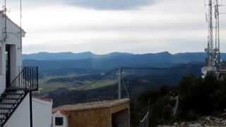 preview picture of video 'Panorámica desde el Pico del Remedio en Chelva (Valencia)'