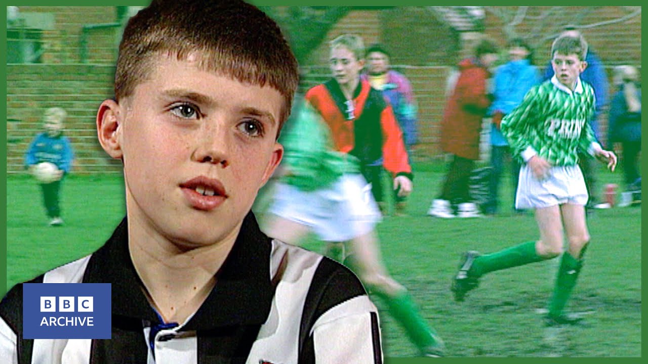 1995: MICHAEL CARRICK - Future FOOTBALL STAR? | Live and Kicking | Classic BBC Sport | BBC Archive - YouTube