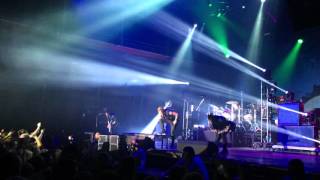 Papa Roach - Where Did The Angels Go? (live @ Zenith/München - 19.11.2015)