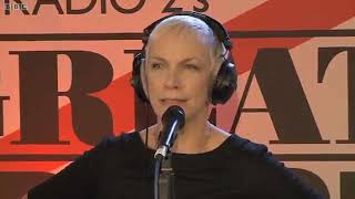 Annie Lennox God Rest Ye Merry Gentlemen (Live On The Simon Mayo Show 2010)