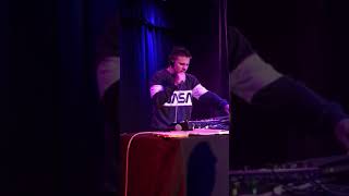 Sam Perry - Survivor live