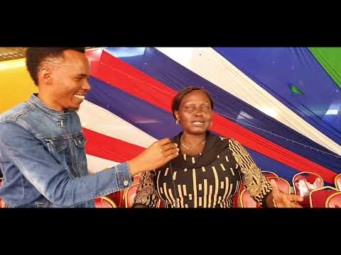 Solomon Kubwa with ATG Chapel Tutakuwa pipline.. welcome all .. Solomon Mkubwa is around.