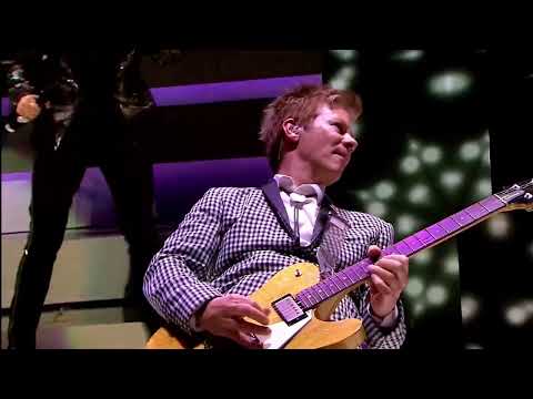 Rod Stewart & Cyndi Lauper It Takes Two LIVE 2018 💚