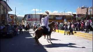 preview picture of video 'Fiesta en la Plaza de Armas de Puquio'