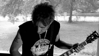 HELLBOUND TRAIN ROLLIN/100 Watt Vipers