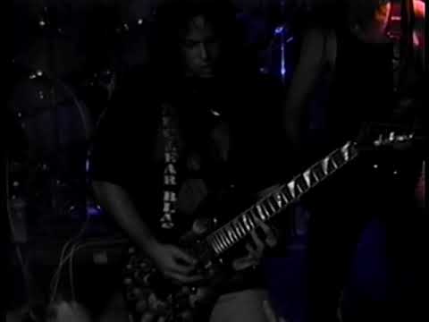 Videoclip de Trapped in a Corner (Live in L.A. Death & Raw – 1998) — Death