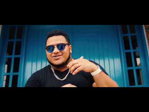 Mr.Eshon - Ella me busca (Video Oficial)