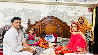 Adhi raat ko chacho Ali or Baje Humira ko appana ghair q jana parda