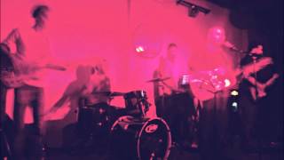 كلمات اغنية بنحكي فيه بالحلم جدل