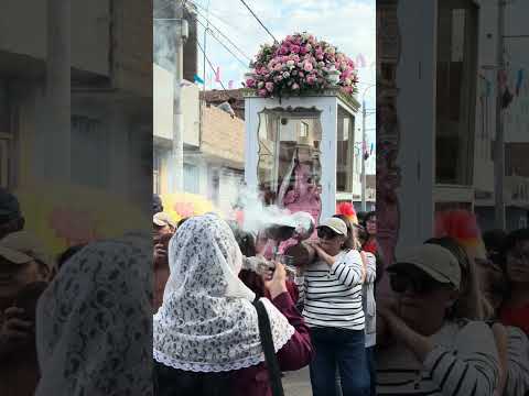Virgen de la Candelaria del Socorro de Huanchaco avanzando a la ciudad de Trujillo