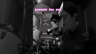 BTSでいちばん有名な曲叩いてみた🥁神イントロ再現！#BTS #방탄소년단 #Dynamite #ドラム #叩いてみた #drumcover #Shorts #音楽 #おすすめ #バズれ #drum
