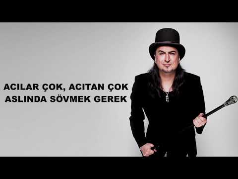 OGÜN SANLISOY - Aslında Gülmek Gerek ( Lirik Video )