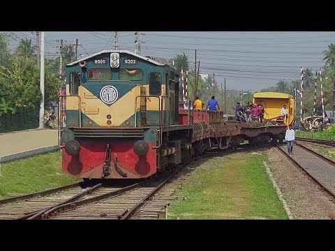 MLW Bombardier Mx 624 (BG) /6303 Diesel Locomotive with Short Gang Car