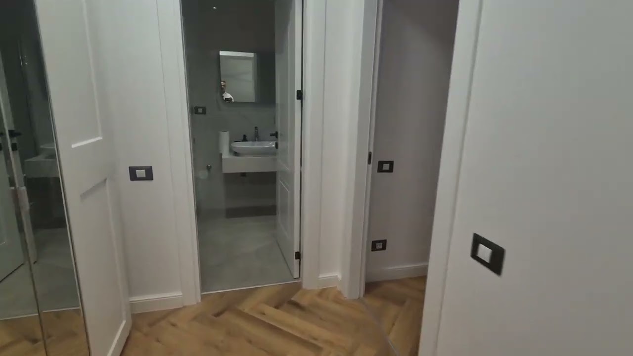 Tur video  Apartament 2 Camere My Place North Voluntari