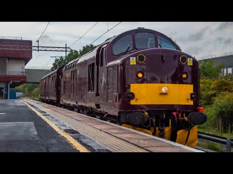 WCRC Class 37706 thrashing out of Birmingham International 